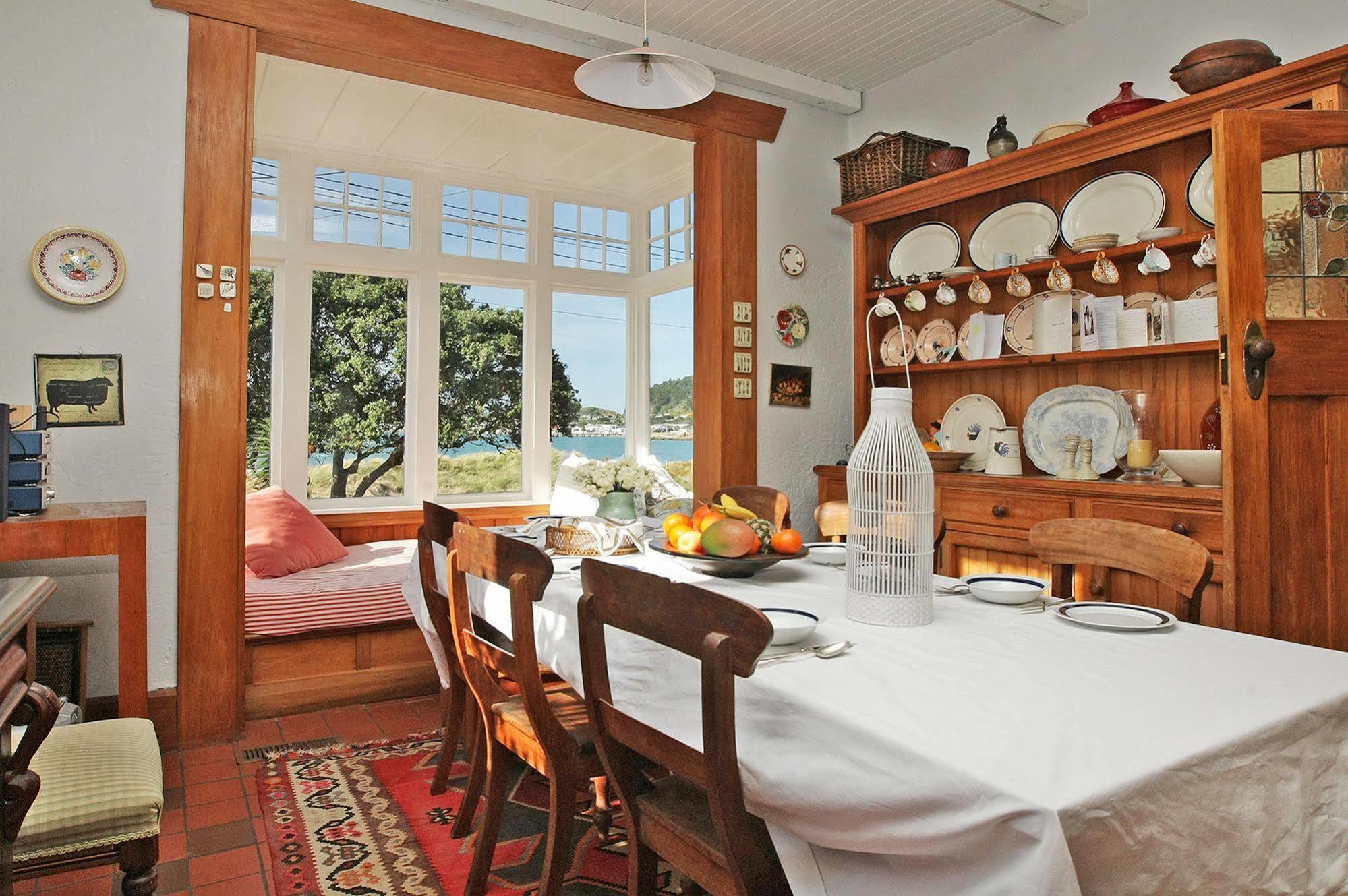Beachfront Wellington Bed And Breakfast Exteriér fotografie